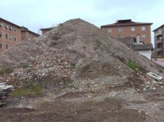 As escolas Royal PNR foram demolidas e nunca reconstruídas