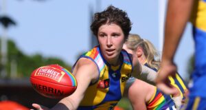 A defensora do West Coast Eagles e produtora de Albany, Sophie McDonald, pendurou as chuteiras após sete temporadas da AFLW.