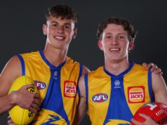 O draft da Costa Oeste escolhe Cooper Duff Tytler e William Dursma para se ajustar à vida nos Eagles