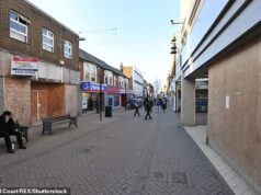 As pequenas empresas foram abaladas por pressões como a da pandemia, à medida que os elevados custos, os impostos e a criminalidade atingem as ruas principais