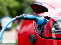 Bruxelas considera regras ‘Made in Europe’ para carros elétricos para reprimir a concorrência na China