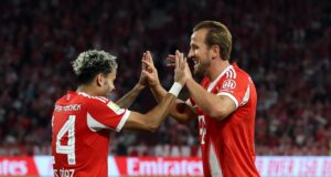 “Tecnicamente incrível” – Luis Diaz tocando com Kane e Olise