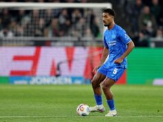 O zagueiro do Leverkusen ficará afastado dos gramados nas próximas semanas