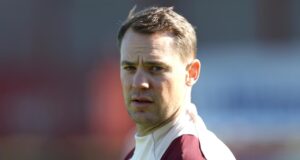 Manuel Neuer regressa ao Bayern esta sexta-feira