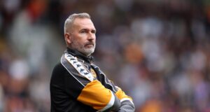 Holstein Kiel faz parte do Rapp, Tim Walter é nomeado treinador