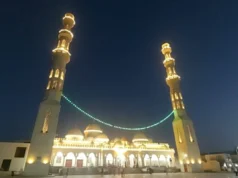 O Mar Vermelho coloca a doação de 380 mesquitas Tarawih e 179 para Tahajjud