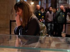 A primeira exposição de São Francisco depois de 800 anos invadiu Assis com 300 mil fiéis: “Aqui nos sentimos divinos”.