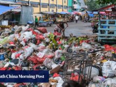 Capital da Indonésia está afogada em lixo: ‘O cheiro é horrível’