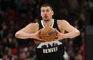 Jokic ultrapassa Oscar Robertson e é o segundo maior triplo-duplo