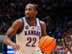 Os melhores jogos de hoje para assistir, melhores apostas, jogos de azar: No. 1 Arizona no No. 9 Kansas, Thunder no Lakers e muito mais