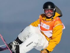 Daisy Thomas está ausente devido a lesões no joelho e no ombro