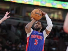 O agente livre Beasley assinou com o time porto-riquenho do Bad Bunny.