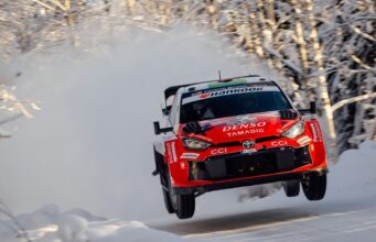 Evans alcançou a vitória com o Toyota marcando 1-2-3-4