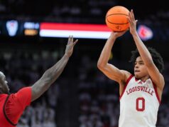 Nº 21 de Louisville, com alta pontuação Mikel Brown Jr. visita a SMU.