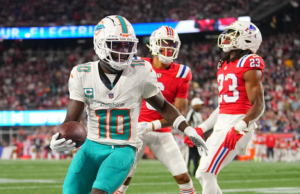 Tyreek Hill quebra o silêncio após a libertação dos Dolphins e promete retorno em 2026