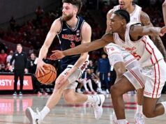 O 4º Arizona vence o 2º Houston e fica sozinho no topo do Big 12