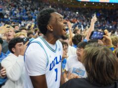 A bandeja OT de Donovan Dent encerra um rali histórico para a UCLA