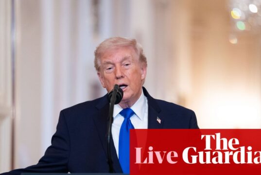 As novas tarifas globais de Trump começam em 10% – vida empresarial | Negócios