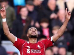 Slott teve que colocar no banco a estrela do Liverpool que perdeu a bola 17x