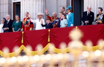 Após a queda de Andrew, as finanças de Windsor foram examinadas