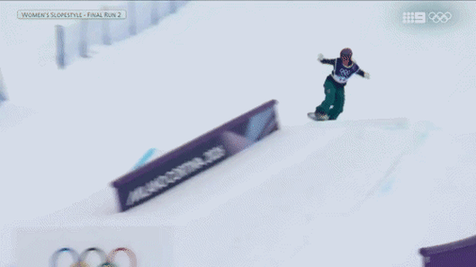 Ally Hickman, da Austrália, foi investigada após cair na final do slopestyle