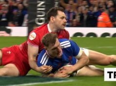 A França marcou um try ‘desastroso’ em dois minutos.
