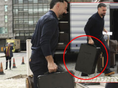 Carvajal e sua POGA, uma mala especial que fica pendurada entre jogadores de futebol