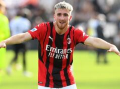 Alexis Saelemaekers volta a treinar antes de Milan x Como