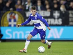 As equipes intermediárias Heerenveen e PEC Zwolle se enfrentam na Frísia.