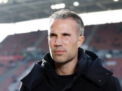 Robin van Persie sobre a chegada de Raheem Sterling: ‘Esta é uma das maiores transferências da Holanda’