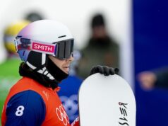 DeBlois foi eliminado nas 8ª finais. Zelenskiy estava orgulhoso dos jogadores esqueletos que foram desclassificados.