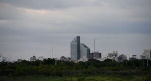 Tempo em Santiago del Estero: Máxima de 30 graus e possíveis tempestades isoladas são esperadas nesta quinta-feira, 12 de março.