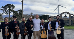 O ex-campeão peso pesado do UFC Cain Velasquez está fora da prisão.
