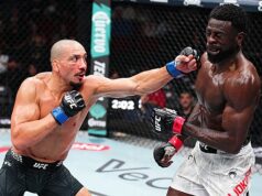 Carlos Leal lutou até quebrar a mão para assinar novo contrato no UFC Houston.