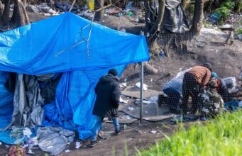 Rogoredo acusa o agente infiel: “Todos os dias ele queria 200 moedas e 5 P. Cok do pulso”.