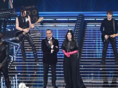 Sanremo 2026, uma noite de covers e duetos: ao vivo