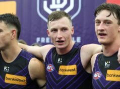 Ken Carnes diz que a linha avançada dos Fremantle Dockers é a melhor da AFL