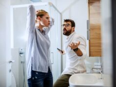 Mulher chocada com a reação ‘fora de linha’ de Date ao banheiro: ‘Parece uma loucura’