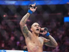 Alex Pereira abre mão do título meio-pesado do UFC