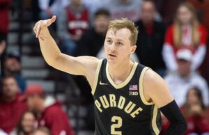 Fotografia em foco quando o nº 13 Purdue visita o nº 7 em Nebraska