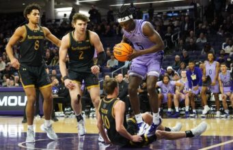 Washington lidera o Noroeste com pontuação e defesa equilibradas