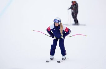 Lesionada, Lindsey Vonn mantém vivas as esperanças de medalha com treinamento forte