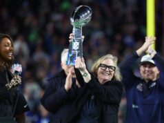 Os Seahawks iniciaram o processo formal de venda da franquia.