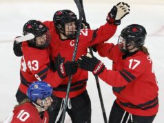 Capitã Marie-Philip Pollinout do Canadá contra os Estados Unidos