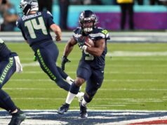 Relatório: Seahawks provavelmente não colocarão marca de franquia em Kenneth Walker III