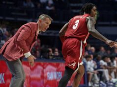 Alabama x Carolina do Sul tenta continuar a barragem do segundo tempo.