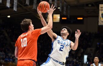 O número 3 Duke derrotou Syracuse antes do confronto em Michigan.