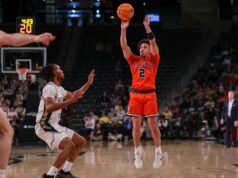 O número 14, Virginia, venceu Georgia Tech pela 7ª vitória consecutiva.