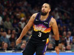 Relatório: Suns Dillon Brooks (distribuído) de 4 a 6 semanas.