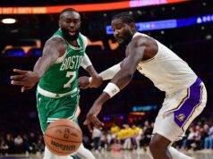 O crescente Celtics pretende continuar sua seqüência de vitórias ao visitar o Fading Suns.